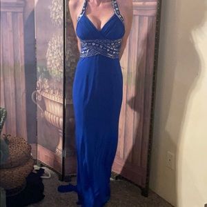 Hayley Logan by Adrianna Papell